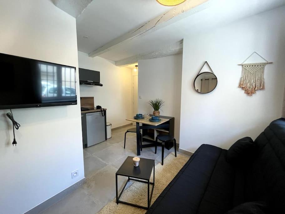 Petit Cocon Douillet Climatise Pour 2 Pers Apartment La Crau Luaran gambar